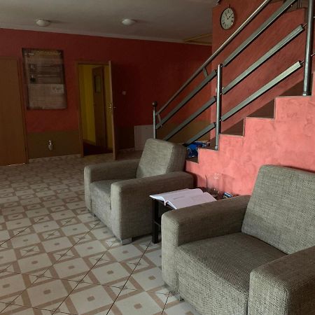 Dom Pielgrzyma Schr Grabowka Ngoại thất bức ảnh