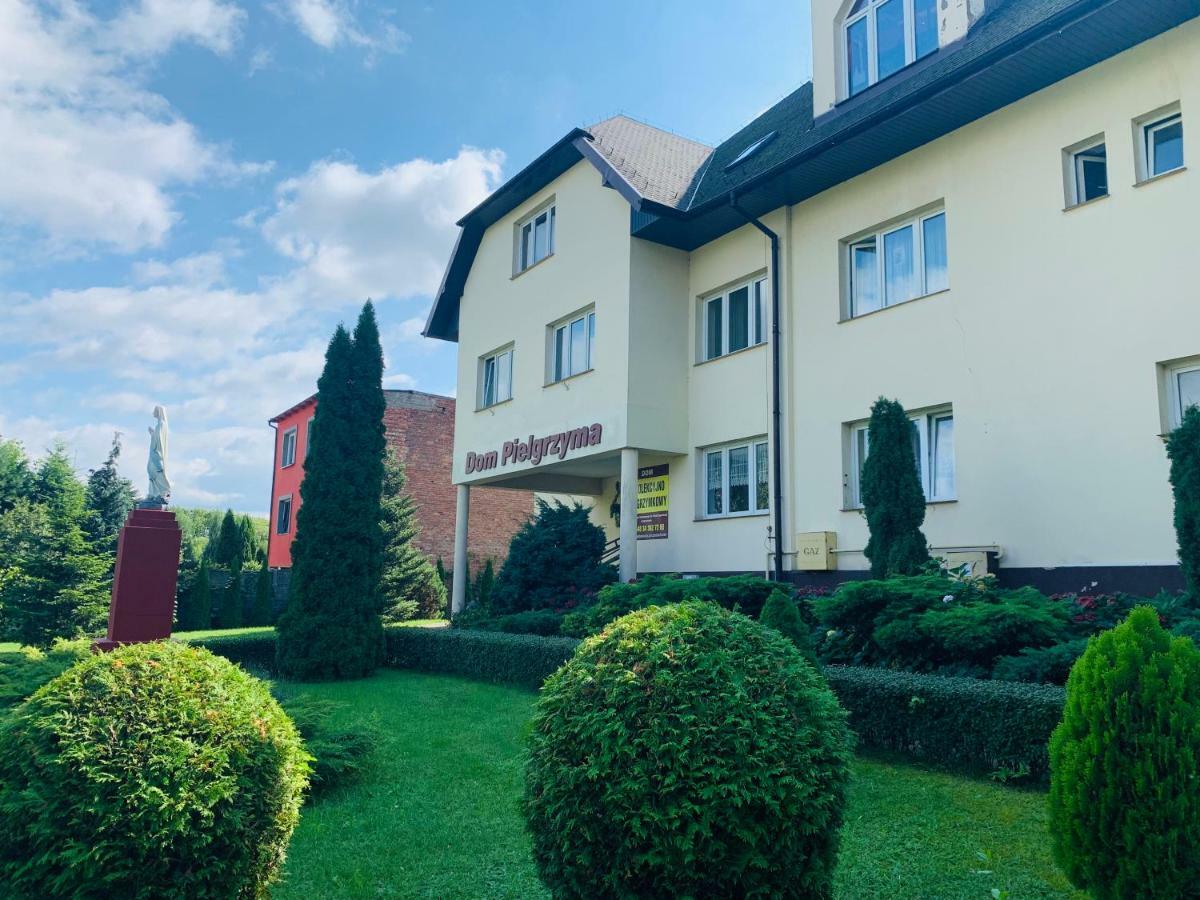 Dom Pielgrzyma Schr Grabowka Ngoại thất bức ảnh