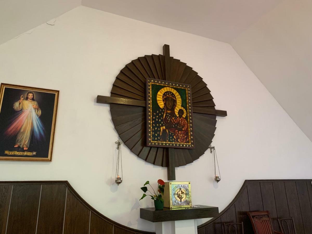 Dom Pielgrzyma Schr Grabowka Ngoại thất bức ảnh